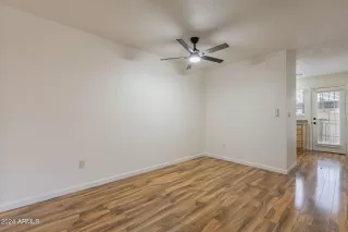 Photo #3: 6779775 Listing