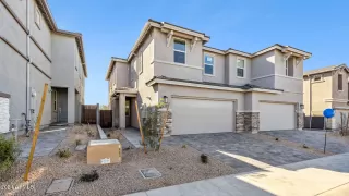 Photo #2: 6779836 Listing 