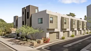 Photo #1: 6780406 Listing 