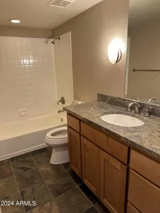 Photo #3: 6780452 Listing