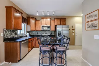 Photo #3: 6780786 Listing