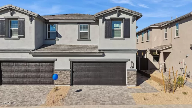 MLS: 6780939 Condo For Sale