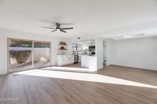 Photo #1: 6781242 Listing