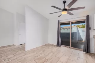 Photo #3: 6781420 Listing