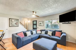 Photo #2: 6781564 Listing