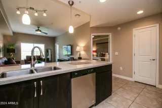 Photo #5: 6781712 Listing 