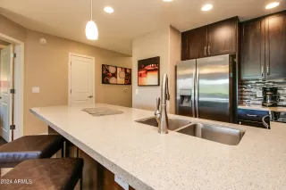 Photo #6: 6781712 Listing 