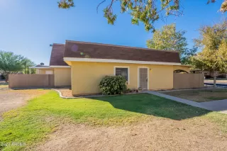 Photo #2: 6781809 Listing 