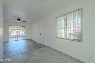 Photo #4: 6781809 Listing 