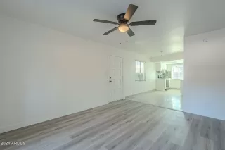 Photo #6: 6781809 Listing 