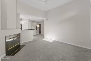 Photo #4: 6781825 Listing