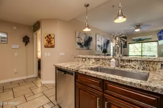 Photo #2: 6781855 Listing 