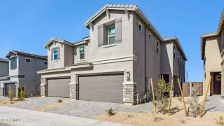 Photo #2: 6781856 Listing 