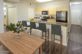 Photo #4: 6781935 Listing 