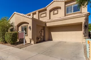 Photo #1: 6782019 Listing 