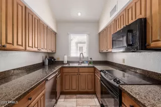 Photo #1: 6782055 Listing