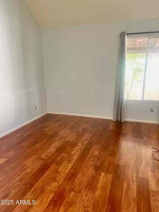 Photo #5: 6782055 Listing