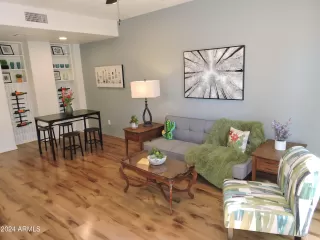 Photo #1: 6782174 Listing