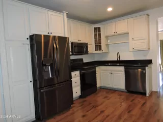 Photo #5: 6782174 Listing