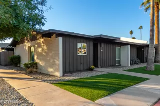 Photo #1: 6782617 Listing 