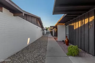 Photo #3: 6782617 Listing 