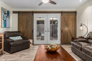 Photo #5: 6782617 Listing 