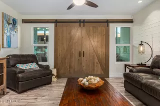 Photo #6: 6782617 Listing 