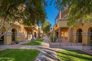 Photo #2: 6783041 Listing