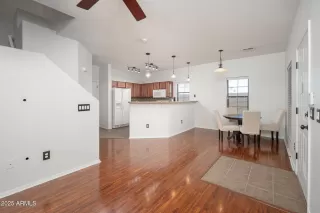 Photo #3: 6783041 Listing