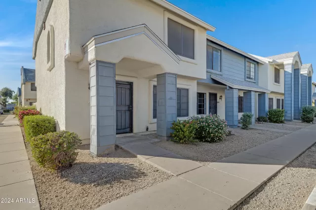 MLS: 6783822 Condo For Sale