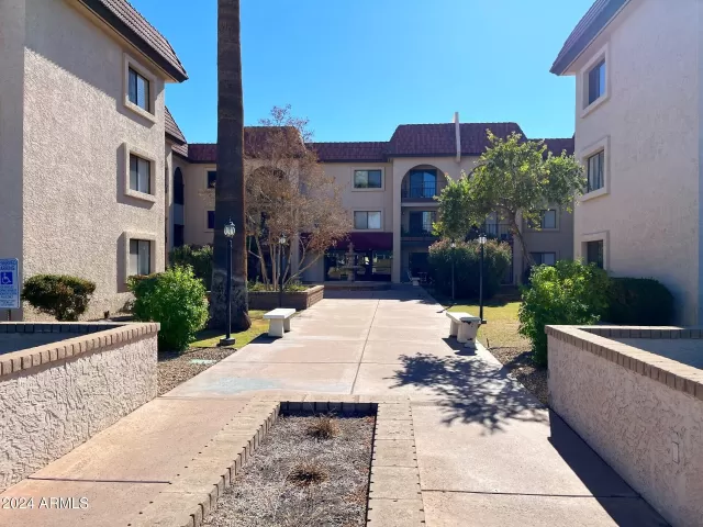 MLS: 6784207 Condo For Sale