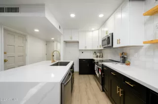 Photo #3: 6784265 Listing 