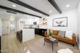 Photo #4: 6784265 Listing 