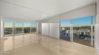 Photo #3: 6784406 Listing