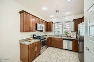 Photo #5: 6784511 Listing 