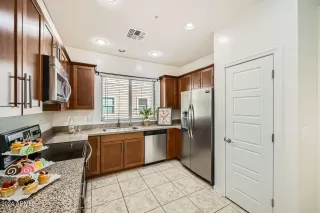 Photo #6: 6784511 Listing 