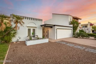 Photo #4: 6784525 Listing