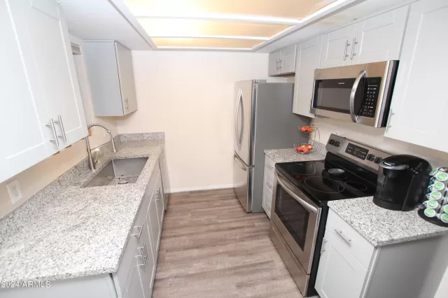 MLS: 6784577 Condo For Sale