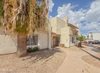 Photo #1: 6784601 Listing