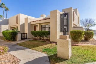 Photo #1: 6784735 Listing