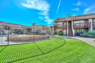 Photo #1: 6784765 Listing