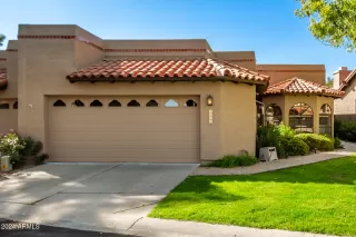 Photo #1: 6784856 Listing 