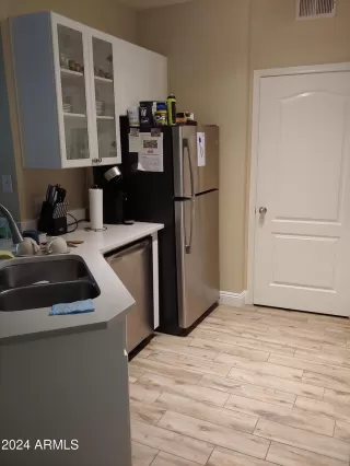 Photo #1: 6784873 Listing 