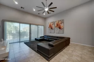 Photo #2: 6784888 Listing 