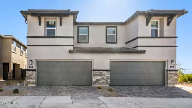 MLS: 6785142 Condo For Sale