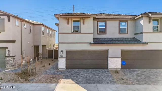 MLS: 6785153 Condo For Sale