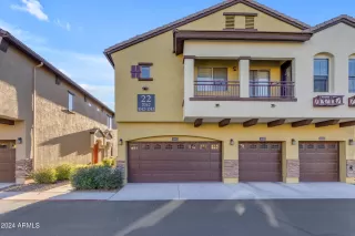 Photo #1: 6785749 Listing