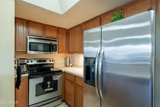 Photo #5: 6785925 Listing 