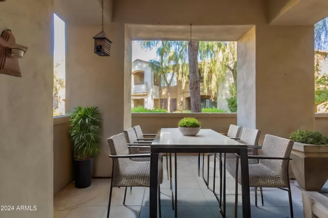 MLS: 6786153 Condo For Sale