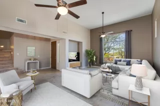 Photo #4: 6786325 Listing